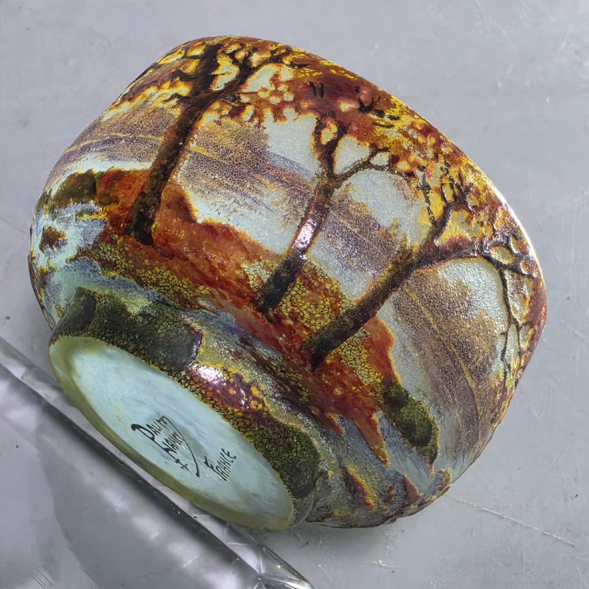 Daum Nancy Vase Miniature à décor d’un Paysage d’Automne-photo-4