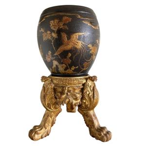 Cache Pot en fonte de fer et laque du Japon, Epoque Meiji