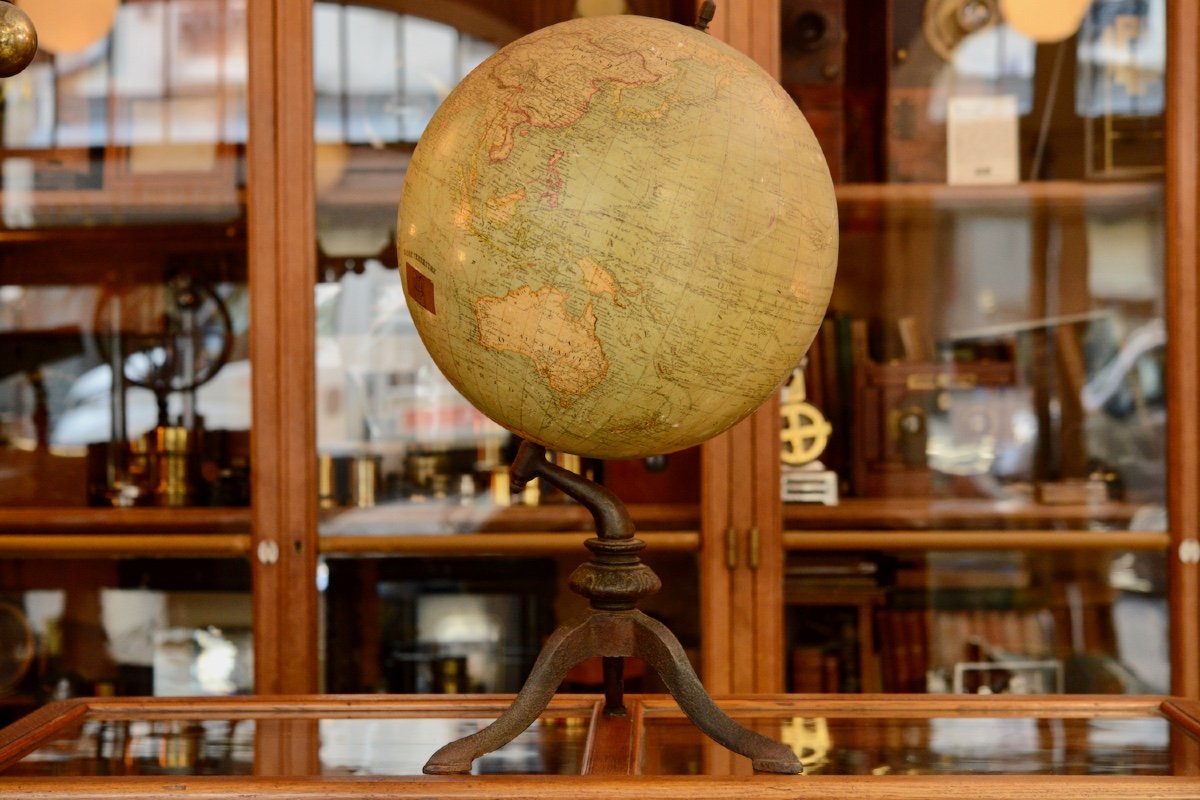 Terrestrial Globe H. & Cie 33 Cm In ø