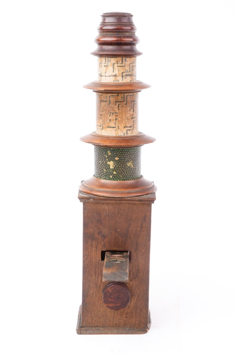 Microscope de type Nuremberg-photo-1