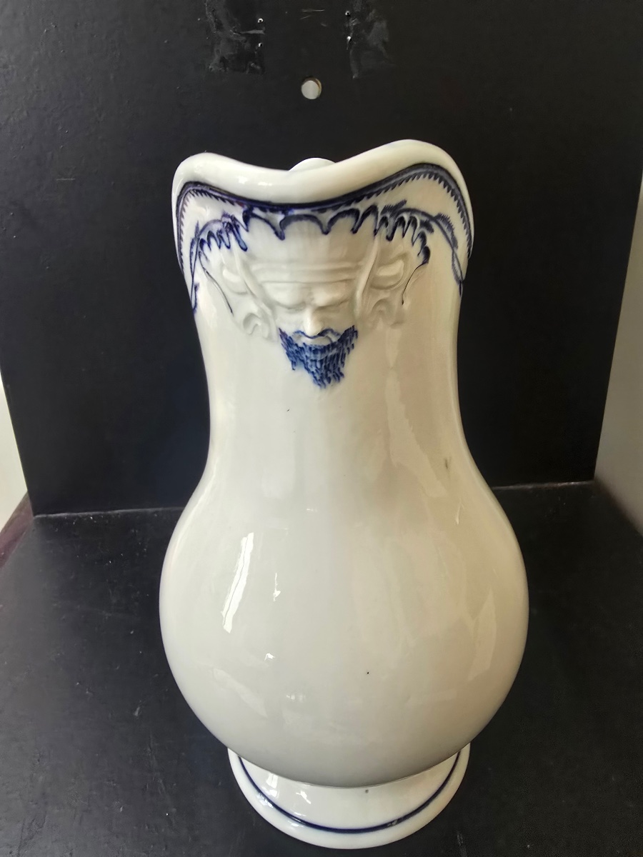 Cruche à eau porcelaine de Tournai-photo-2