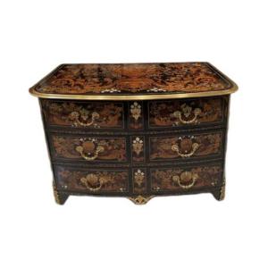 Louis XIV Period Chest Of Drawers Called "jasmin" And Attributed To Pierre Gole
