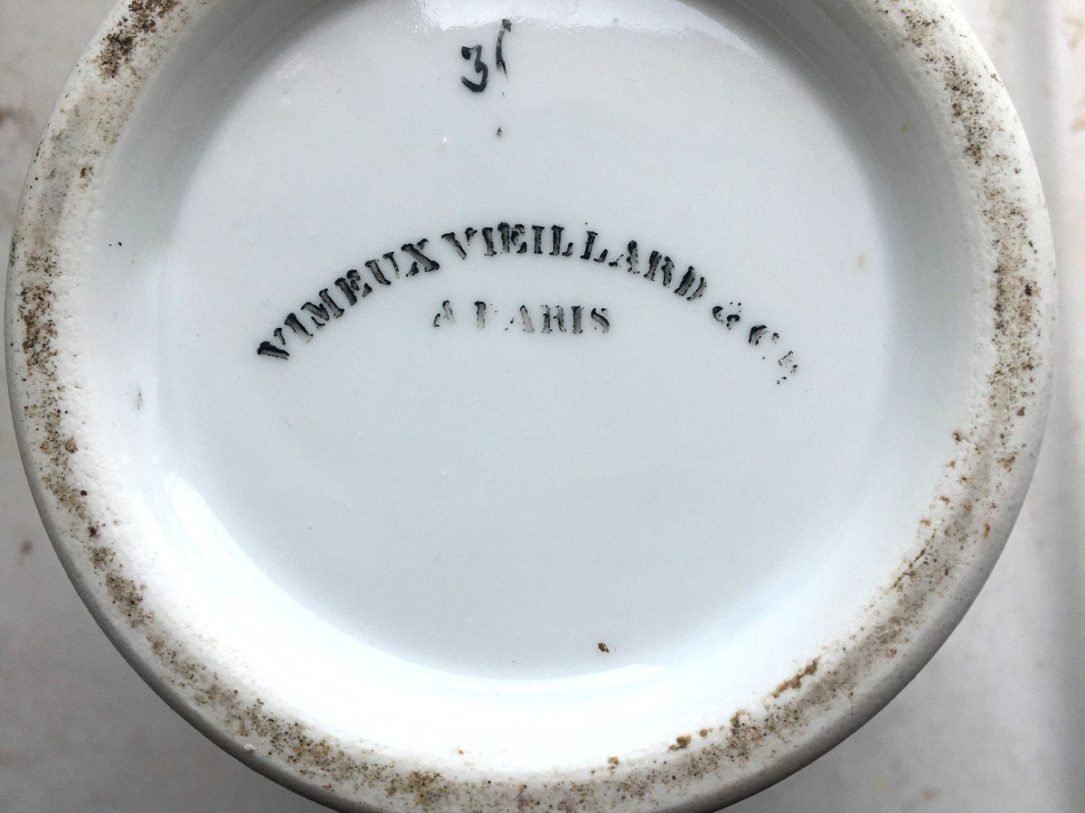 Bel Ensemble De Pots à Pharmacie En Porcelaine  Vieillard à Paris , Deux à Pommade  Et 3flacons-photo-4