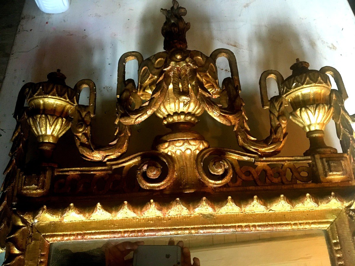 Beautiful Ornamental Mirror In Golden Wood With Pediment With Pattern Of Cassolettes And Fire Pot Georges III-photo-4