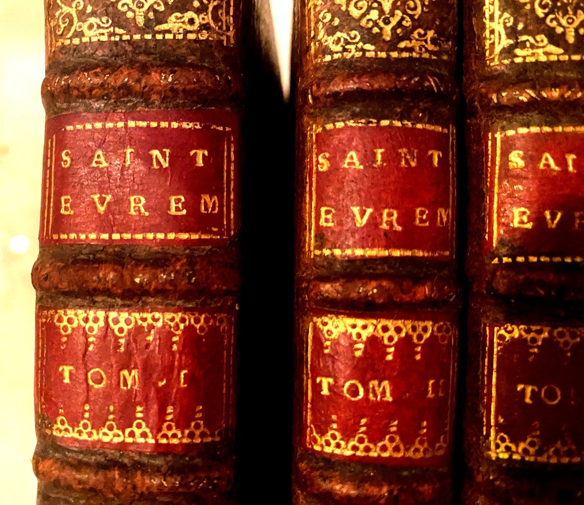 Très Belle édition Complète Des Oeuvres De Monsieur De Saint-Evremond En 7 volumes, Londres 1711-photo-2