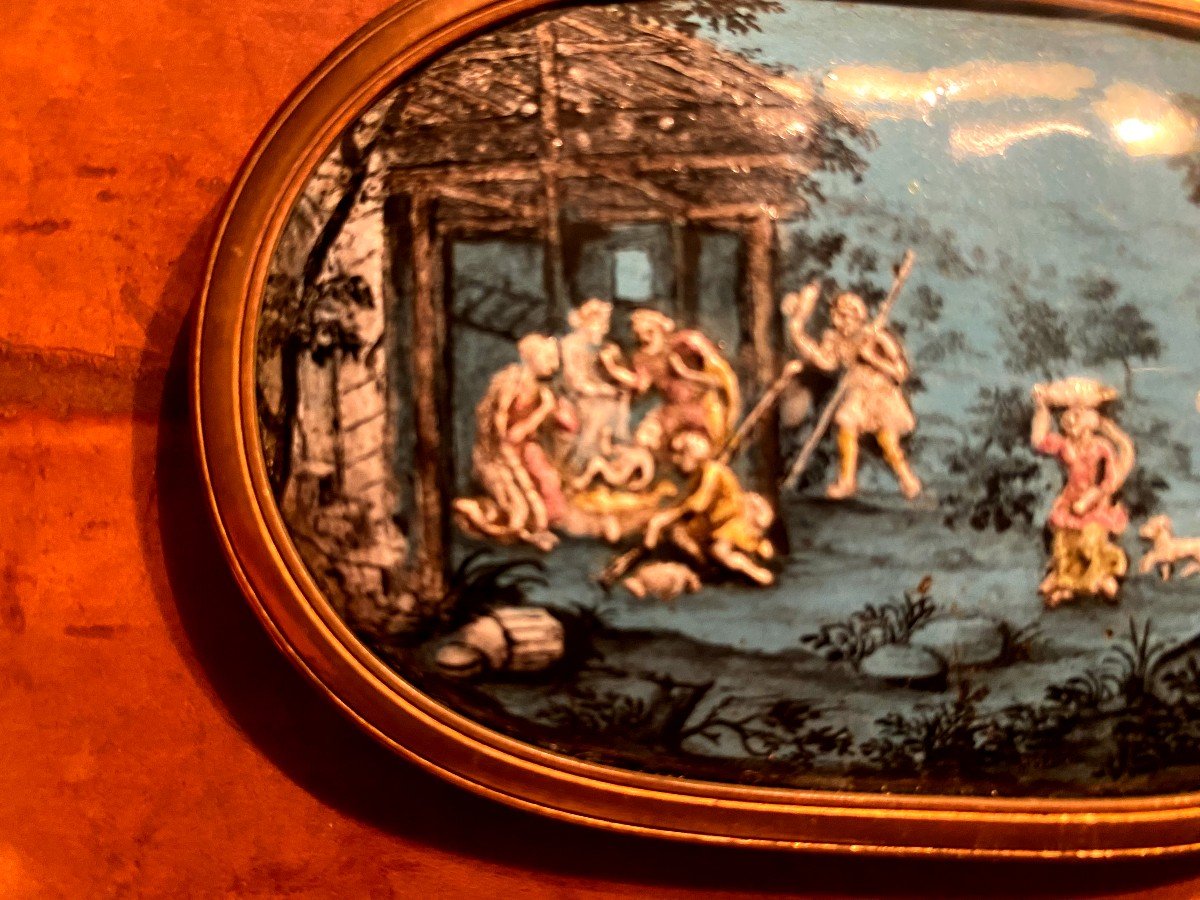 Rare Very Beautiful Nativity In A Generous Medallion Of A Beautiful Oval In Enameled Copper Thick. 18th.-photo-3
