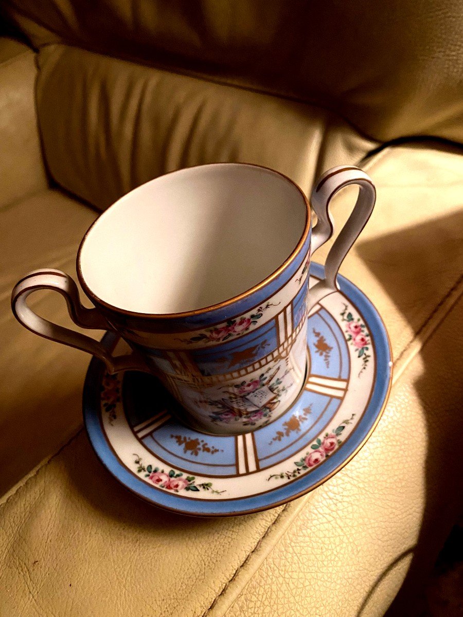 Large Louis XVI Style Porcelain Chocolate Cup Model With Crossed Swords From The 19th Century-photo-5