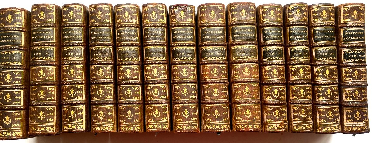 13 Volumes ,bel état "abrégé De l'Histoire Ecclésiastique" A Utrecht 1748 . Bonaventure Racine 