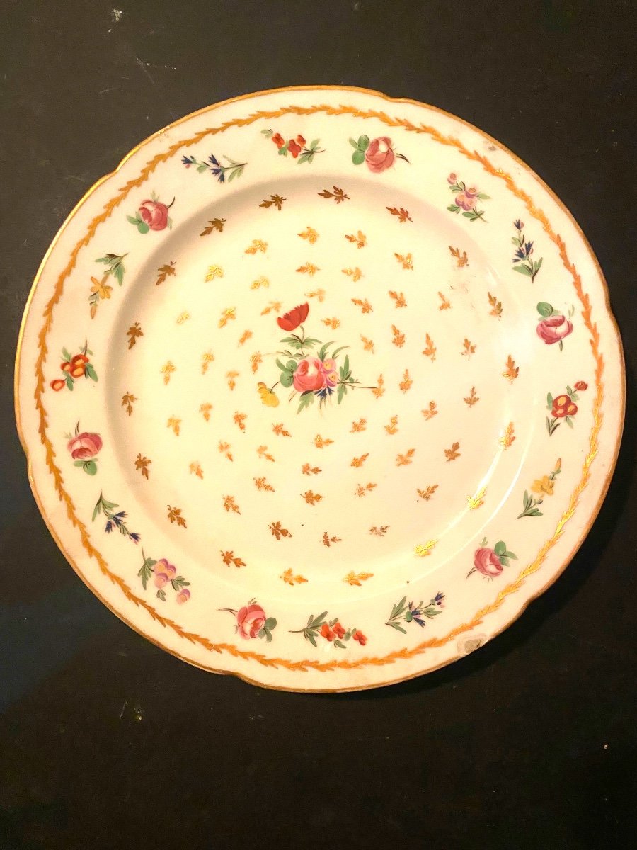 Rare And Beautiful Pair Of Fine Porcelain Plates Decorated By Meissen With Crossed Arrows 1770-photo-2