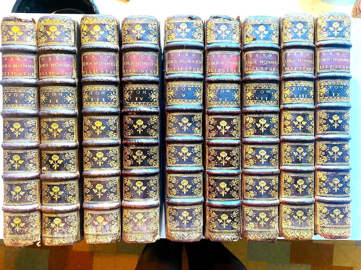 9 Beaux Volumes In 4"les Vies Des Hommes Illustres / Plutarque"traduites En Français Par Dacier