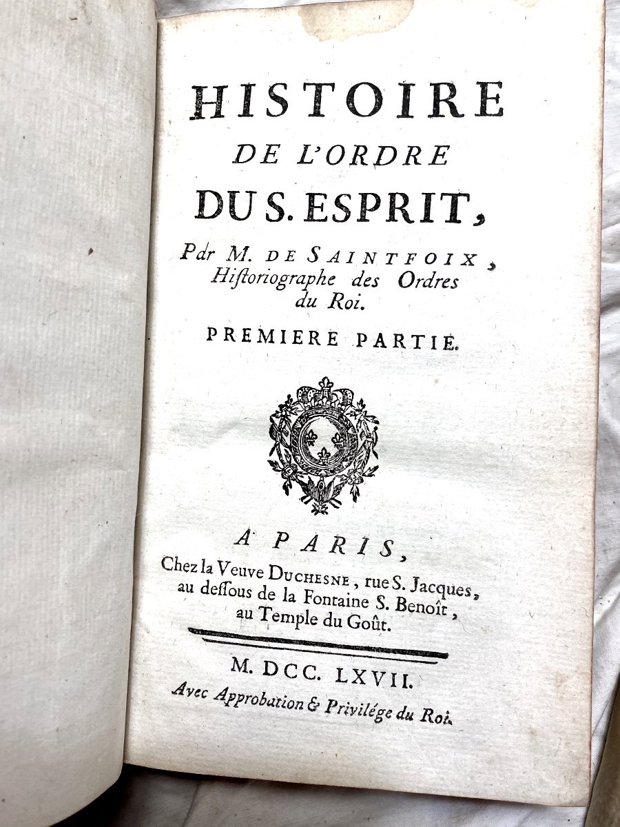 Three Beautiful Volumes In 12 In White Vellum: History Of The Order Of The Holy Spirit, Saintefoix 1767-photo-3