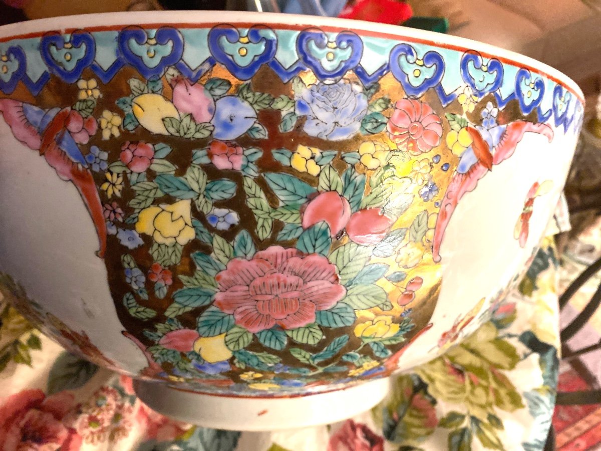 Grand Punch Bowl Richly Decorated With Floral Cartouches Animated With Butterflies 20th Century-photo-5