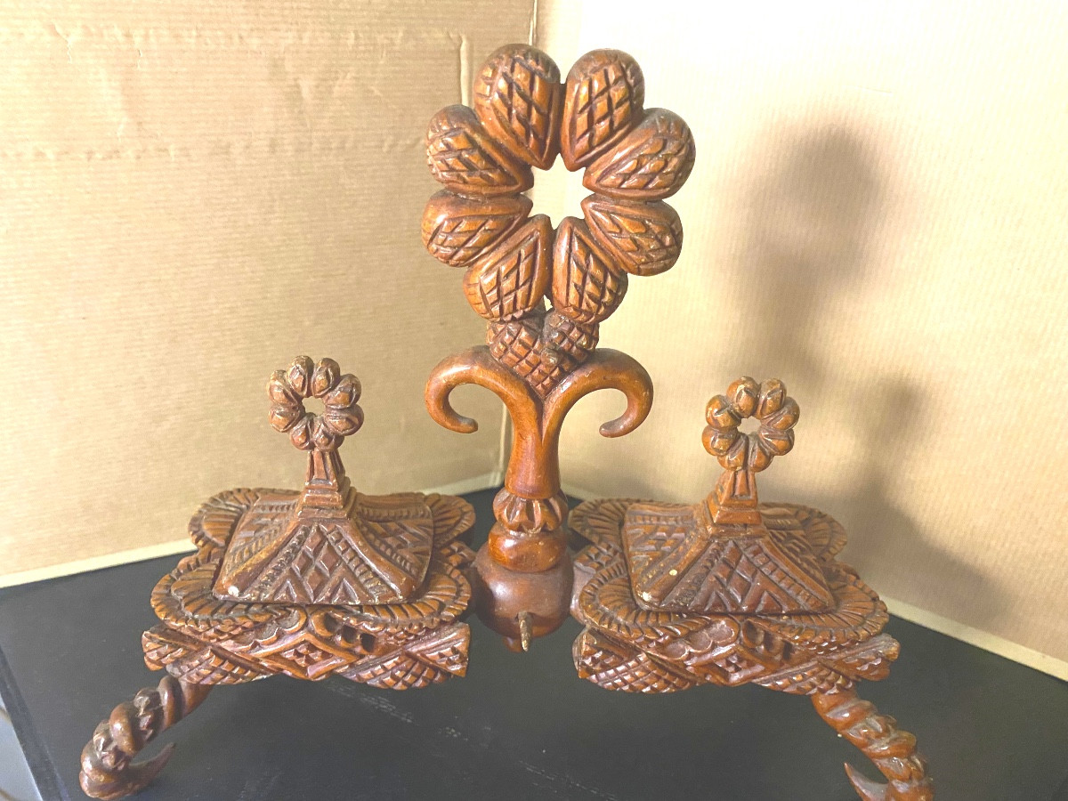 Richly Carved Boxwood Salt And Pepper Table Server By J. Feynie, Dordogne 15/2/21. No. 266.-photo-4