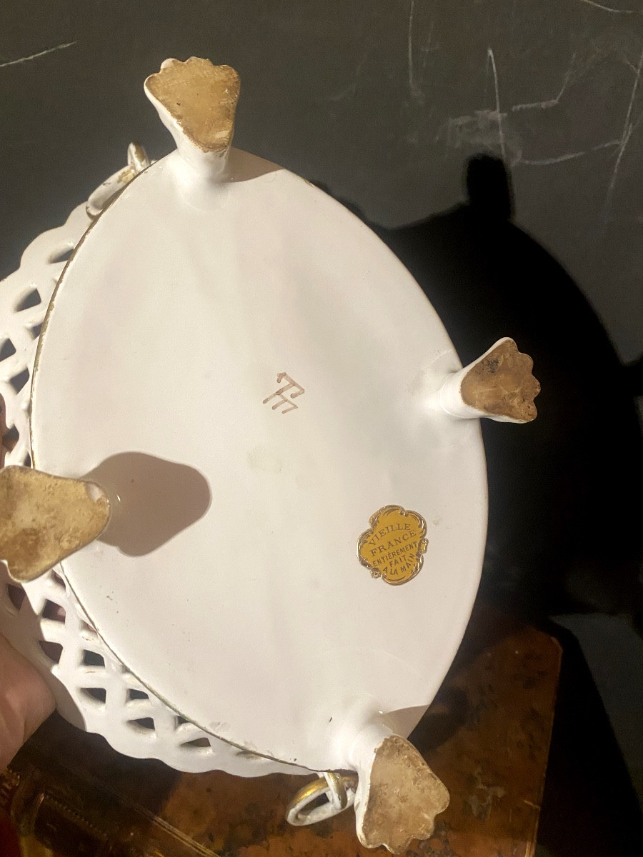 Rare Beautiful Openwork Earthenware Table Basket With Claw Feet And Rings Fronm E.t. Malicone-photo-4