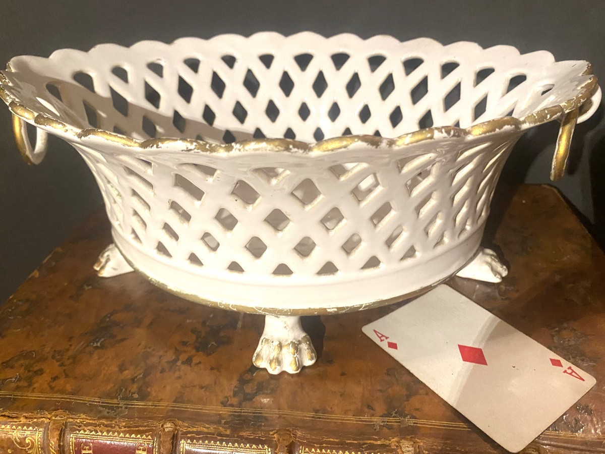 Rare Beautiful Openwork Earthenware Table Basket With Claw Feet And Rings Fronm E.t. Malicone