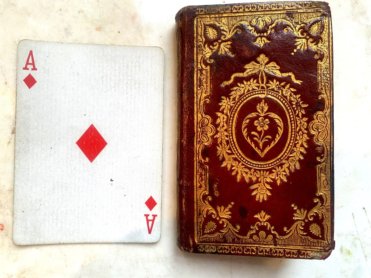Precious Almanac: Cute, Curious And Useful New Year's Gifts For The Year 1785 Decorated Red Morocco