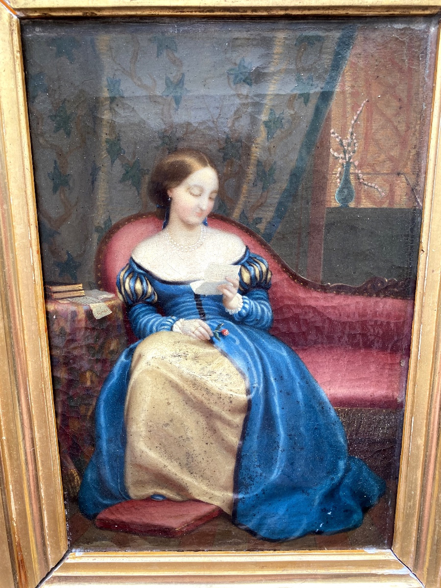 Délicate huile sur toile du XIXème siècle femme lisant dans son salon assise sur sa méridienne.-photo-3