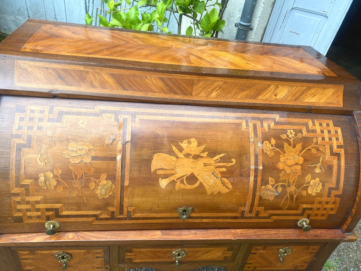 Charmant bureau cylindre marqueté , ornementé , XVIIIéme de style transition Louis XV Louis XVI-photo-3