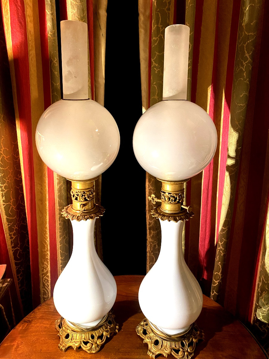 Lovely Pair Of Napoleon III Electrified Oil Lamps, White Opaline, Bronze Globe