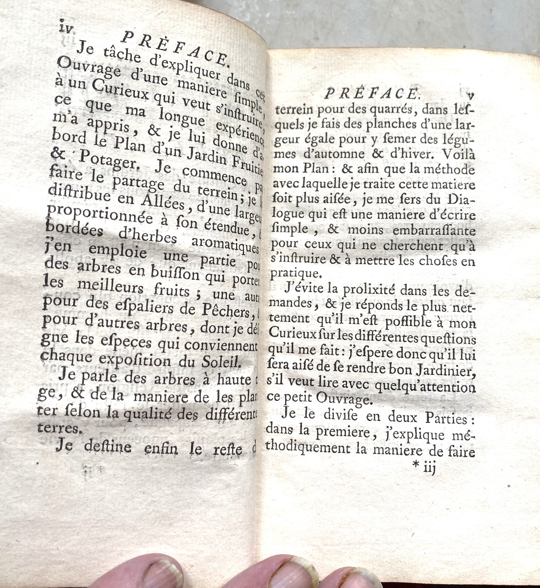 Le Jardinier Solitaire , ou Dialogues entre un Curieux et un Jardinier Solitaire . A Paris 1738-photo-4