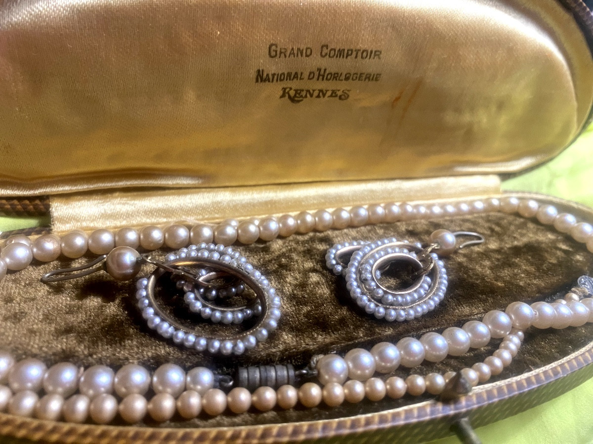 Belle parure-coffret perles fines de deux colliers et une paire de boucles d'oreilles 3 anneaux-photo-2