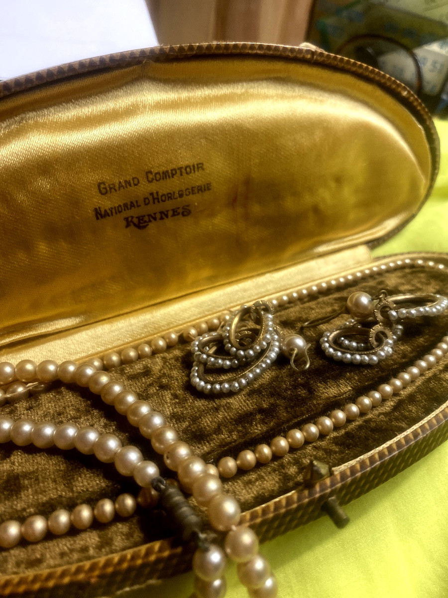 Belle parure-coffret perles fines de deux colliers et une paire de boucles d'oreilles 3 anneaux-photo-6