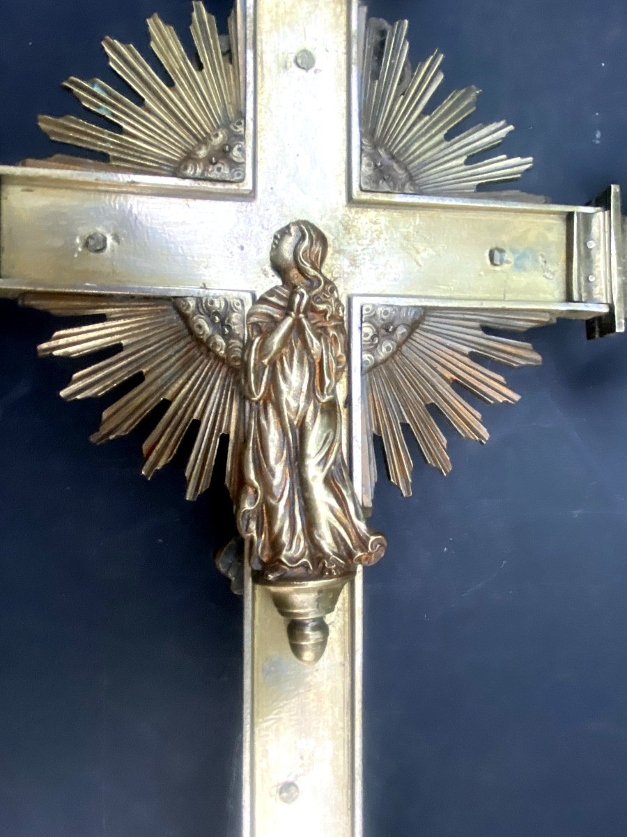 Belle grande croix processionnaire en bronze argenté a l'image du Christ et de la Vierge  19ème-photo-5