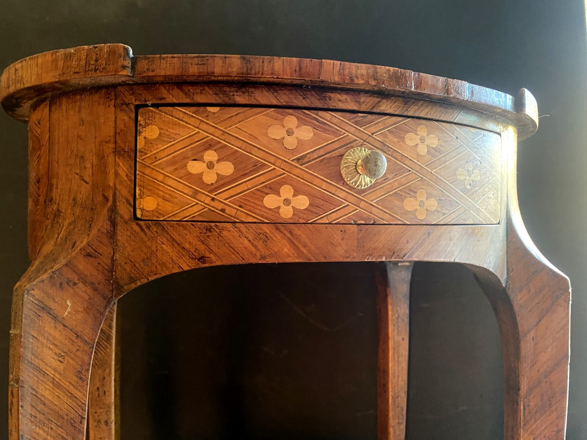 Living Room Table Entirely Inlaid With Decorated Diamonds, Oval Louis XV Legs, Drawer, Bronze Clogs-photo-1