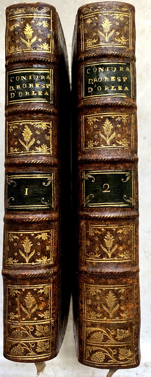 2 Vol. In 8 , Histoire de la Conjuration de Maximilien Robespierre & de Louis Phil. J d'Orléans