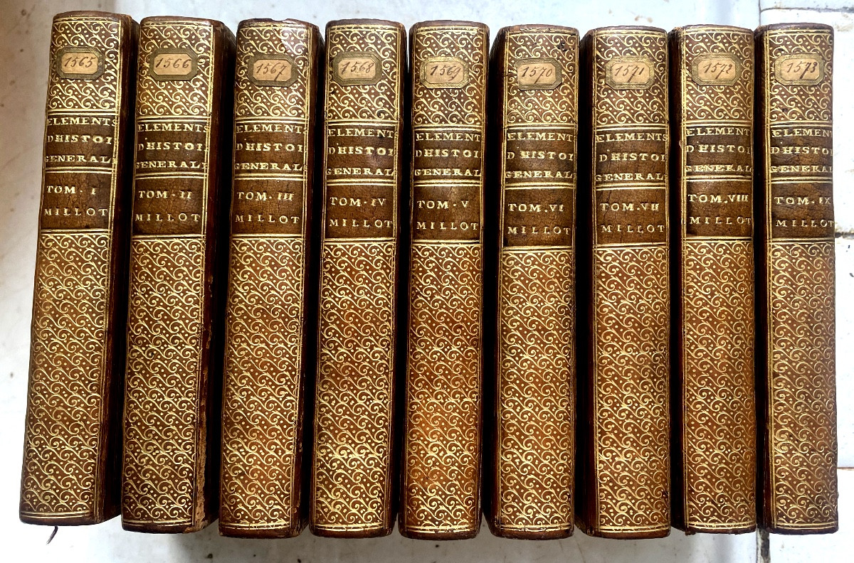 9volumes In12 "Eléments d'Histoire Générale" , par M. l'Abbé Millot 1772 reliures baroques veau