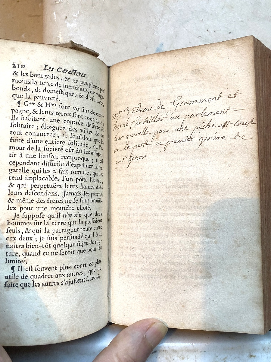 Ouvrage d'Erudit : "Les Caractères de Théophraste" de "La Bruyère" . 2 forts Vol. In 12 . 1694.-photo-5