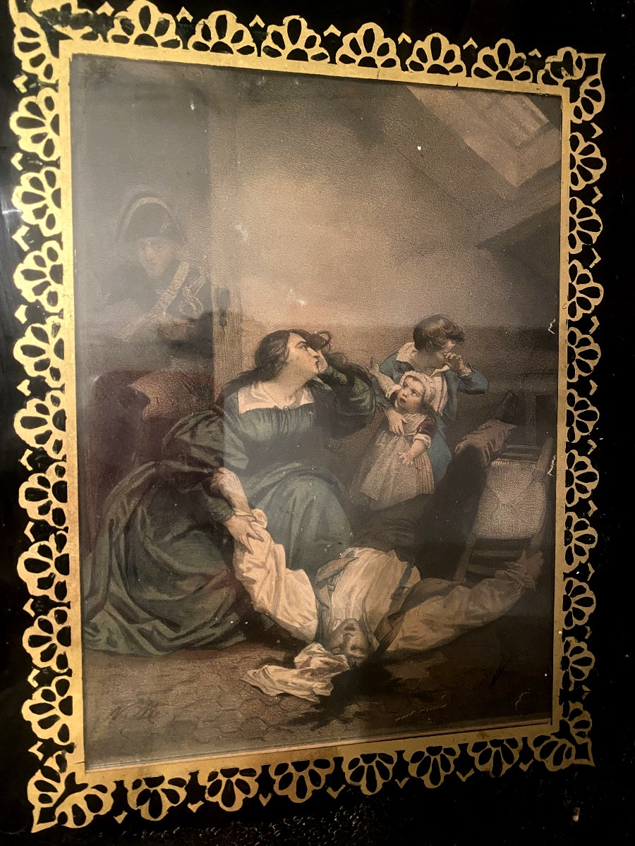 Pair Of Fixed Under Glass: In A Frame Of Golden Lace On A Black Background, Pearl Frame -photo-1