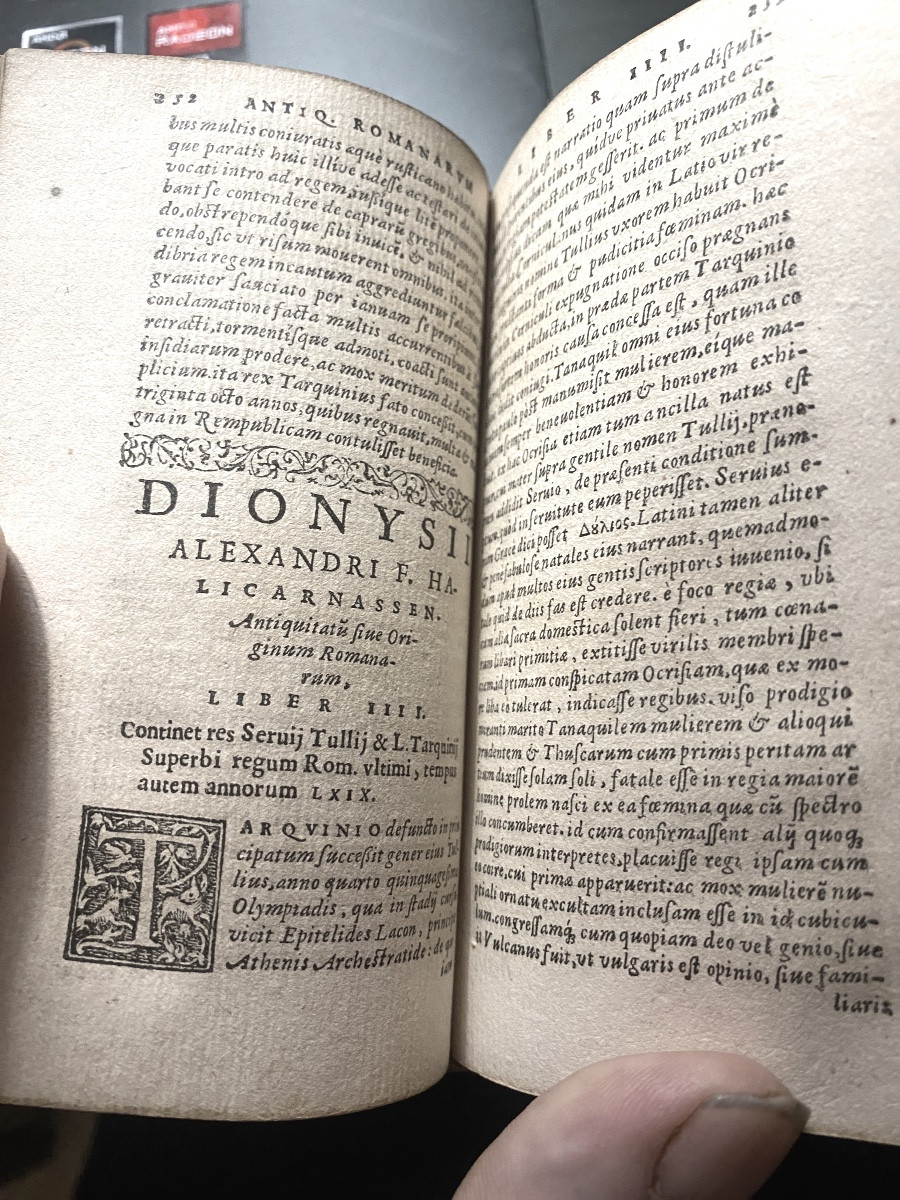 Strong Volume From The 16th Century In The Cipher Of The "marquis Da Pozzo". Lyons 1563. Dionysii H. Antiquit-photo-4