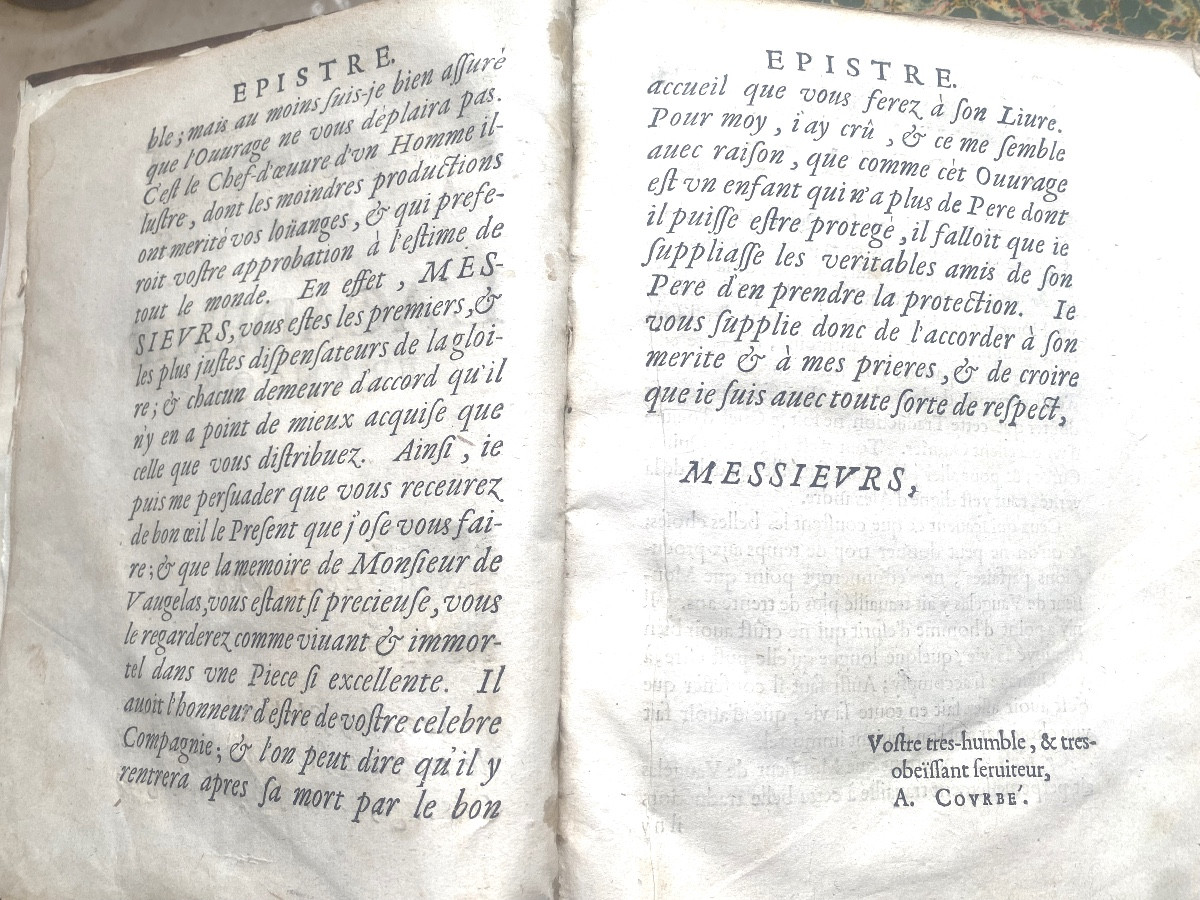 Rare Volume aux Armes de Louis XIV dans une riche reliure In4 en veau au semis de fleurs de Lys-photo-3