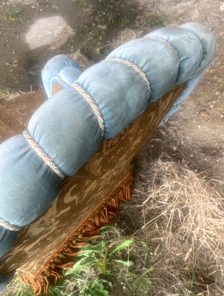 Chauffeuse tapissée en tissus viel or broché et boudin de velours bleu et cordon  ,Napoléon III-photo-4