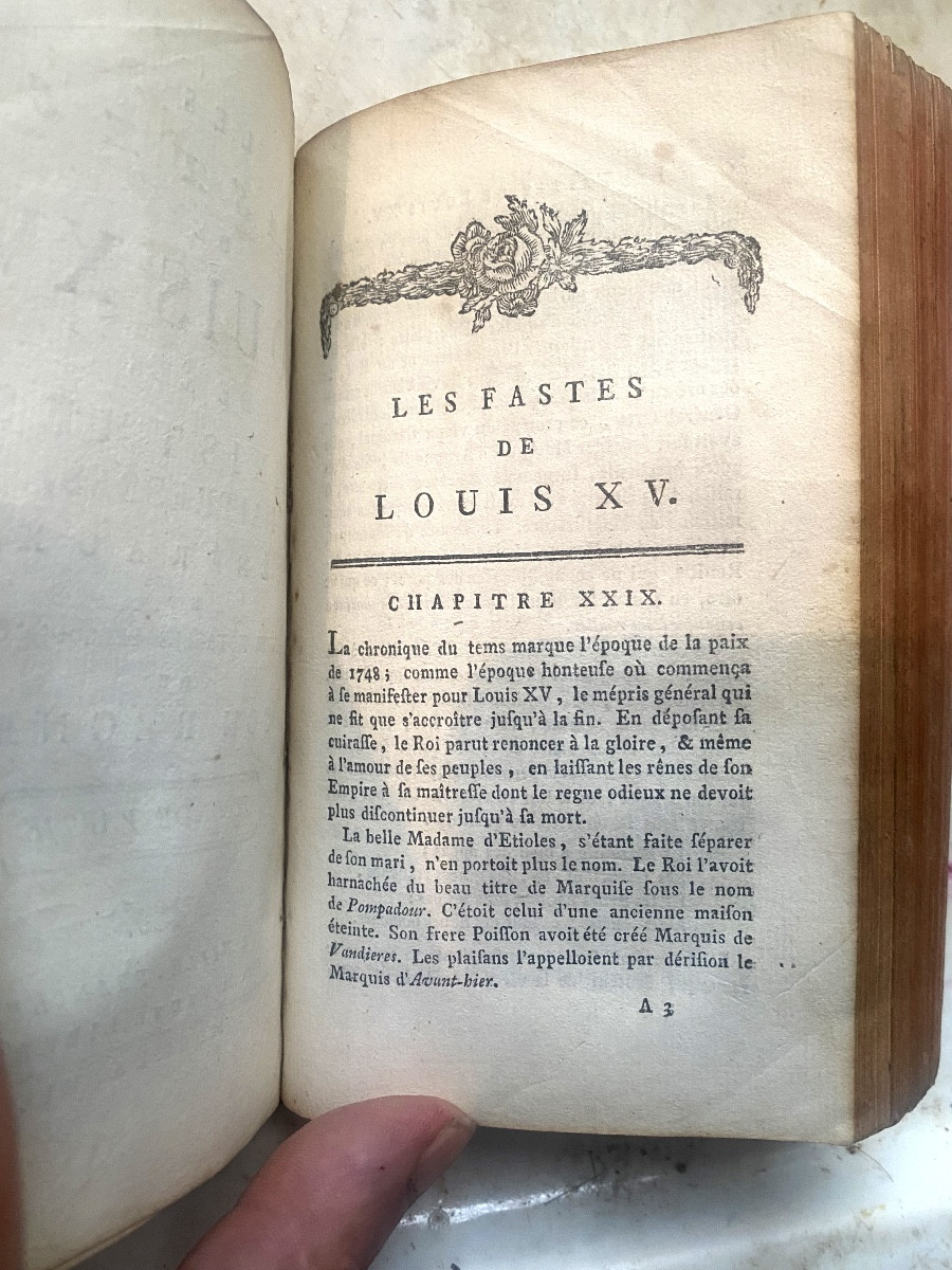 Fort vol.In12 de 1782 en deux tomes :"Les Fastes de Louis XV",  Ville-Franche 1782. Vve Liberté-photo-6