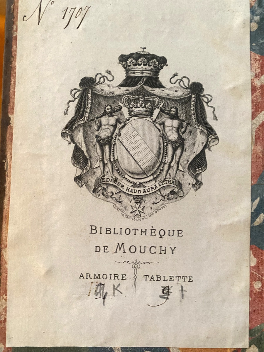Bibliothèque Of Marquis De Ladsay Duc De Noailles -photo-3