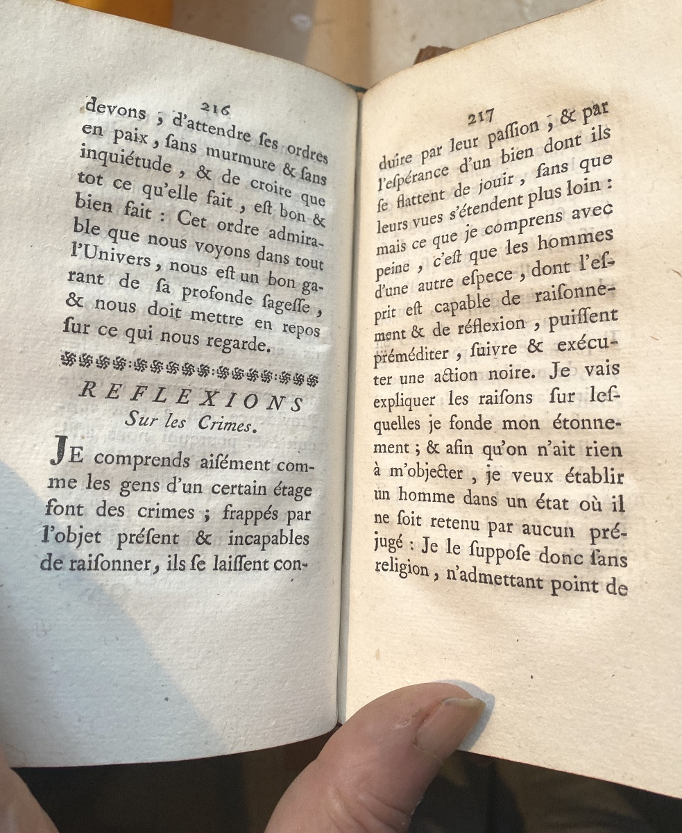Bibliothèque Of Marquis De Ladsay Duc De Noailles -photo-8