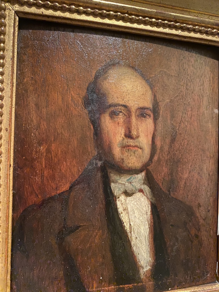  Charmant Portrait d'Homme Elégant d'époque Louis Philippe encadré doré , huile/bois vers 1840-photo-1