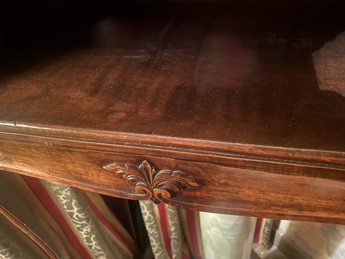 Importante table de Cabaret ,cotés ajourés niche style Louis XV , beau noyer" bout de de canapé-photo-6
