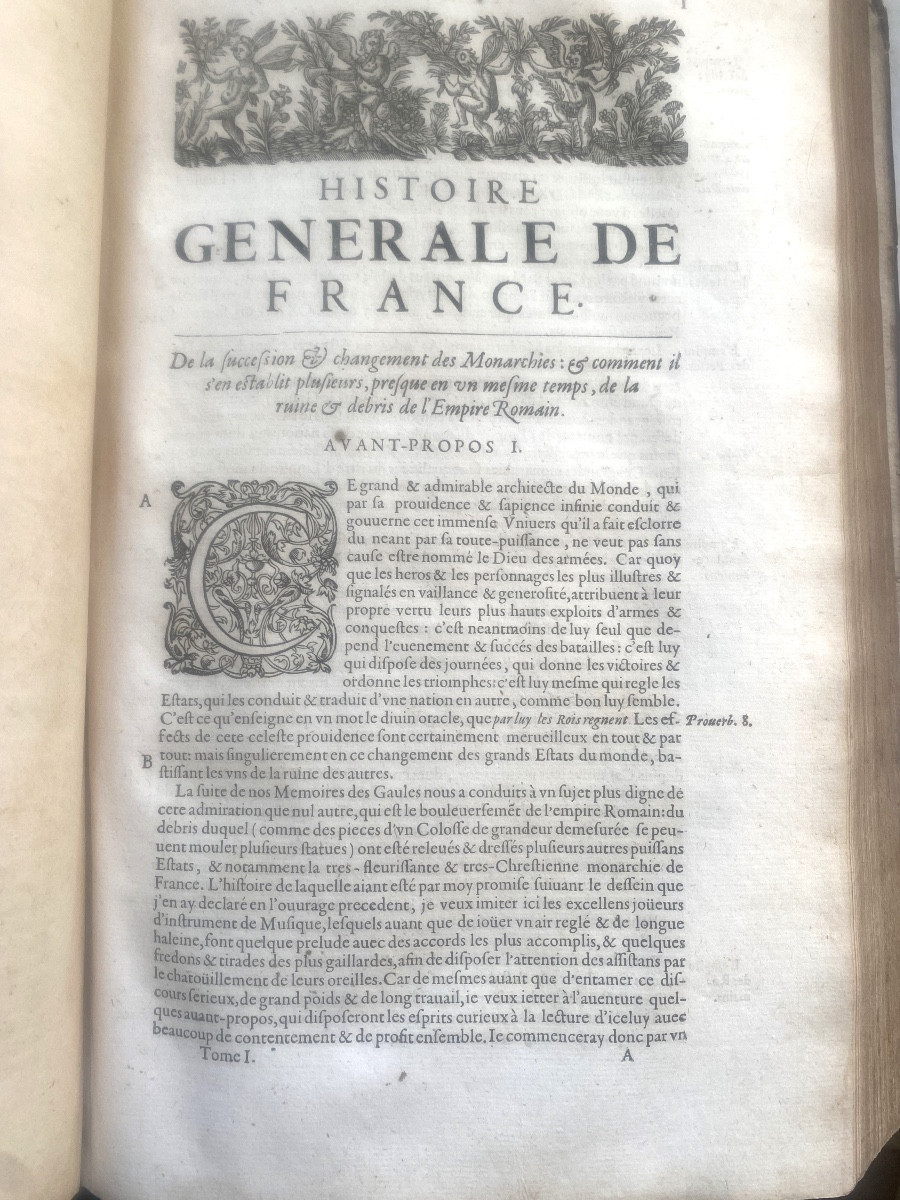 In-folio ,"Armes de Chevalier," Mémoires des Gaules depuis le Déluge  jusqu'à l'établissement..-photo-8