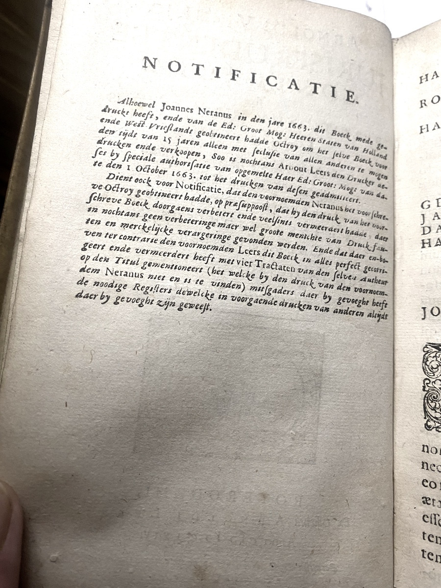 Fort Vol.I, 8 en velin à rabats d'Arnoldi Vinni JC. De Jurisprudence Civile en , 4 Livres ,1664-photo-1