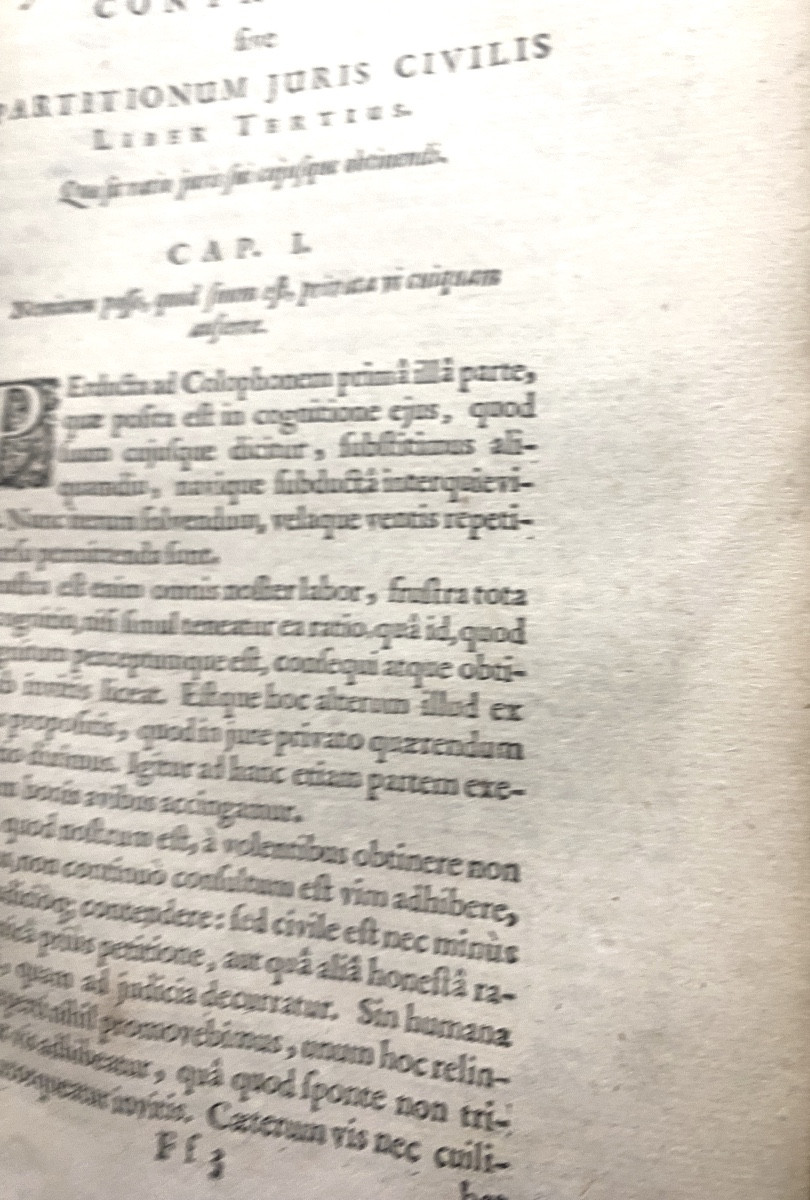 Fort Vol.I, 8 en velin à rabats d'Arnoldi Vinni JC. De Jurisprudence Civile en , 4 Livres ,1664-photo-6