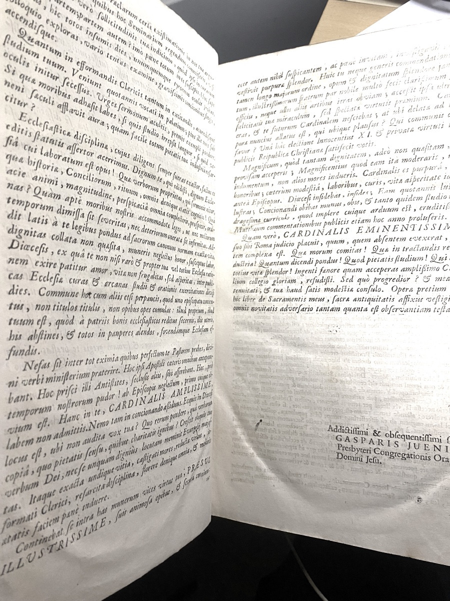 In folio, 1705 ,à Lyon :"Commentaires Historiques et Dogmatiques sur les Sacrements ",G. Juenin-photo-3