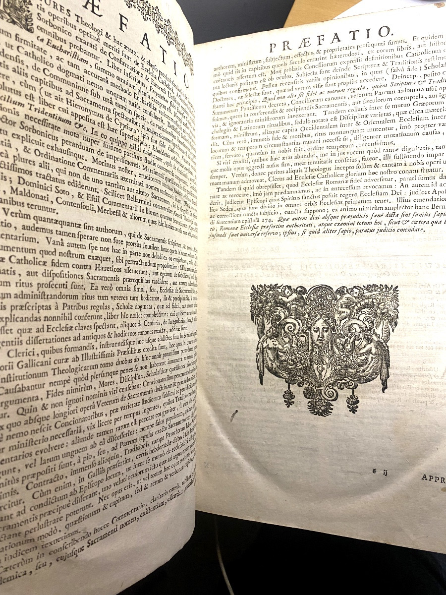 In folio, 1705 ,à Lyon :"Commentaires Historiques et Dogmatiques sur les Sacrements ",G. Juenin-photo-4