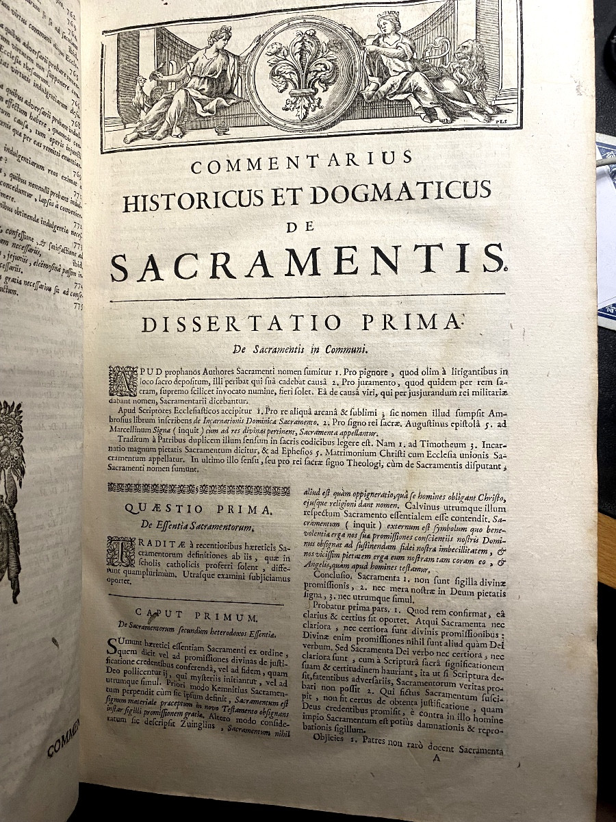 In folio, 1705 ,à Lyon :"Commentaires Historiques et Dogmatiques sur les Sacrements ",G. Juenin-photo-6