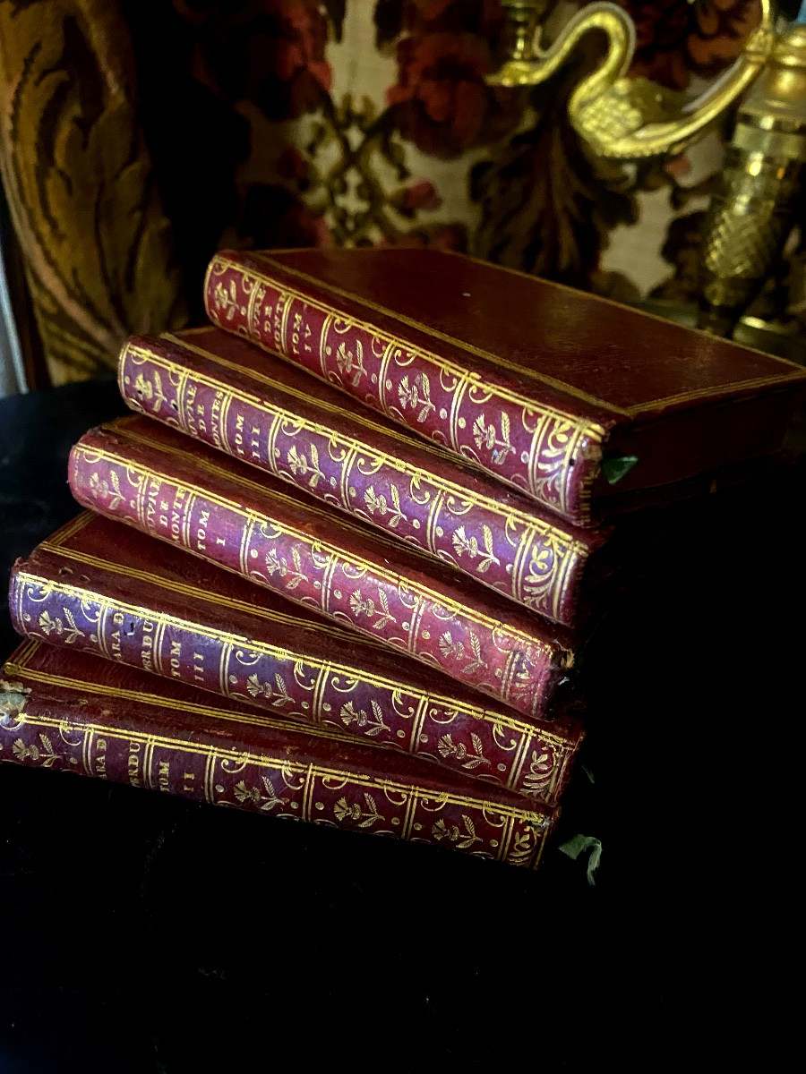 Cinq volumes en maroquin rouge  2/3 Milton et Montesquieu 3/4 forma miniature Genève Cazin 1777
