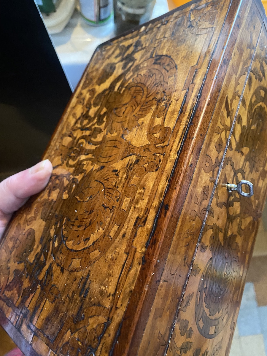  Beautiful Early 19th Century Jewelry Box, Marquetry In Two Woods In The Baroque Style à La Bérain Ch. X. -photo-1