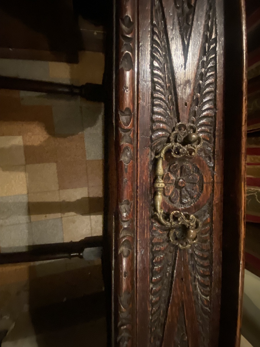 Ravissante table console en chêne a traverses,  façade sculptée, de style Louis XIII un tiroir -photo-3