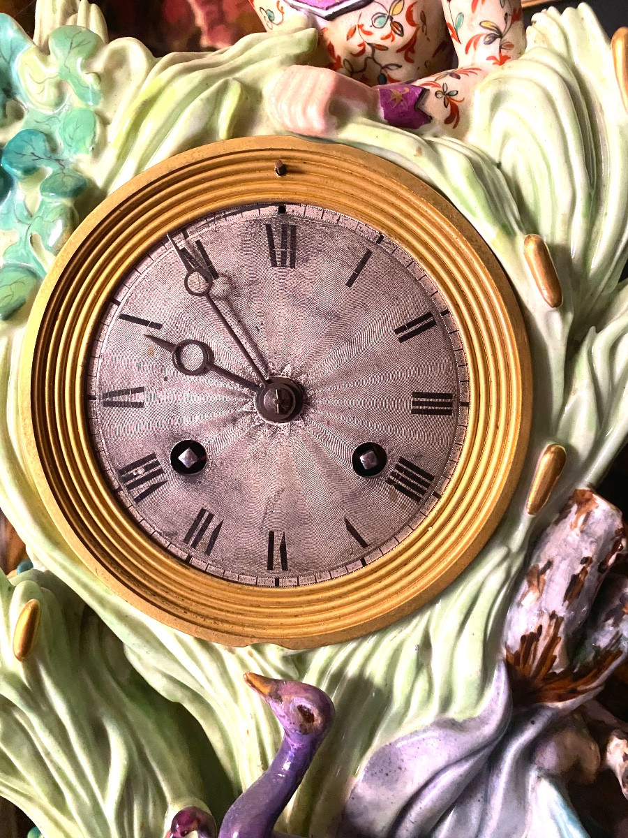 Beautiful Charles X Decorated Porcelain Clock "the Chi Nois Hunter" Attributed To Jacob Petit. -photo-3
